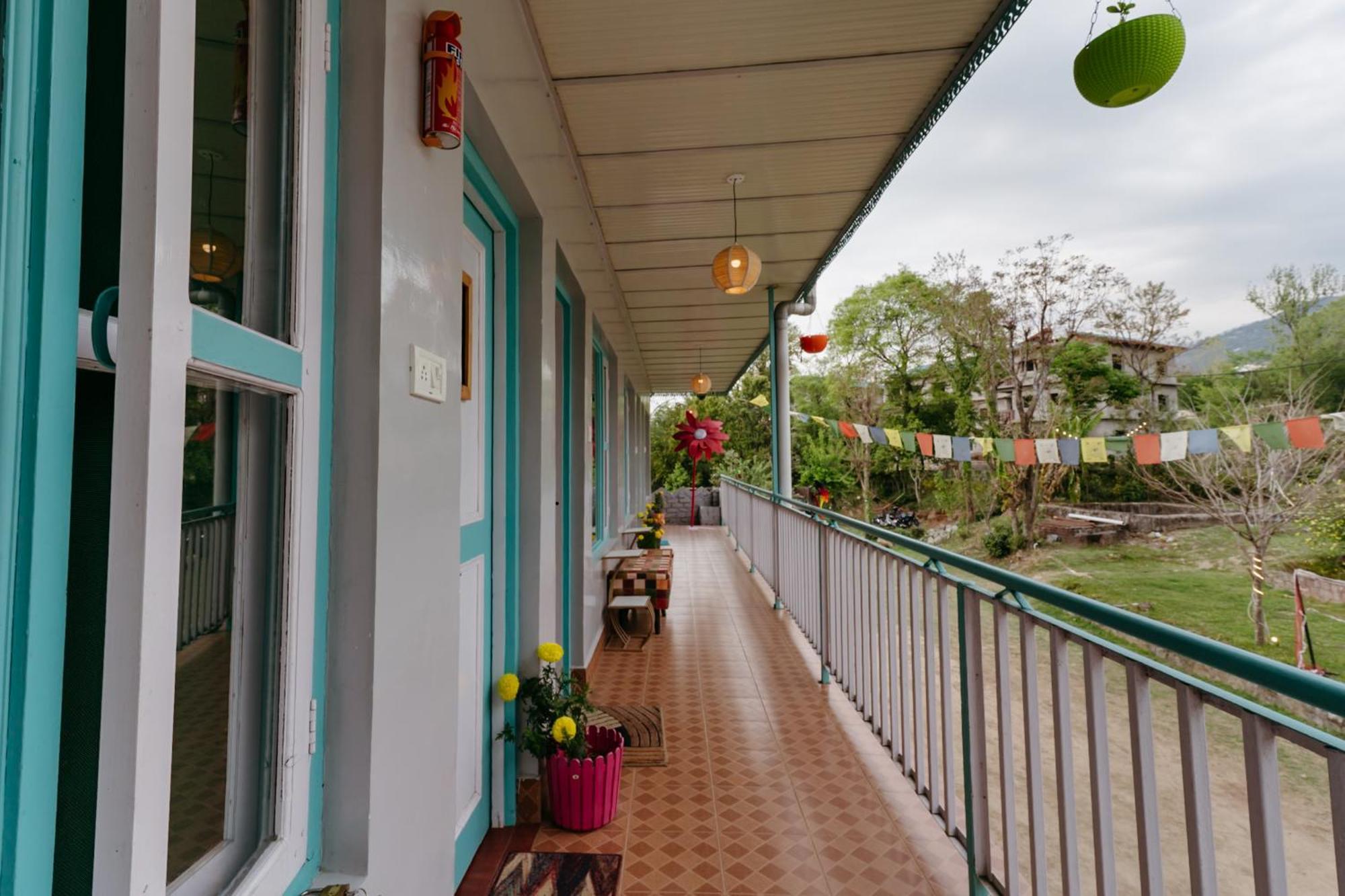 The Hood Hotel Bir  Exterior photo